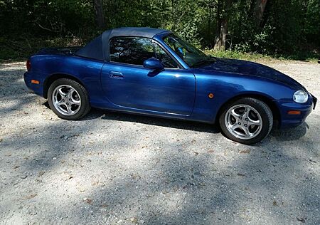 Mazda MX-5 1.9i 16V10th Anniversary