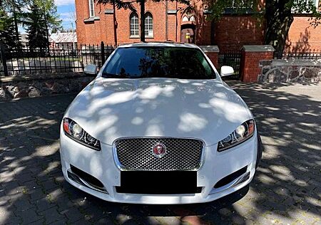 Jaguar XF 2.0 Turbo