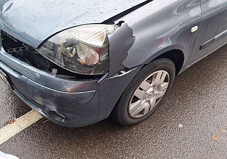 Renault Clio 1.2 16V Dynamique HEUTE OFFENE BESICHTIGUNG AB 15