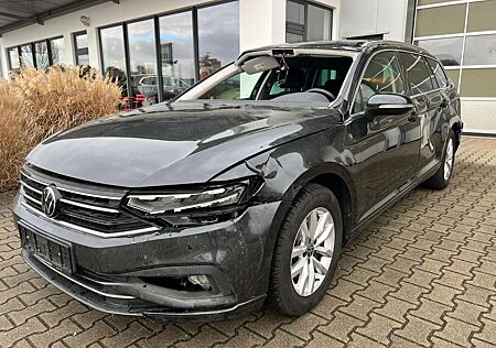 VW Passat Variant Volkswagen 2.0 TDI Unfall