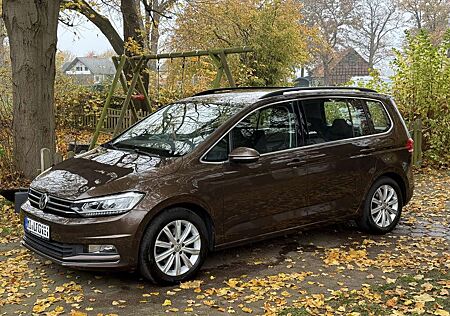 VW Touran Volkswagen 2.0 TDI SCR (BlueMotion Technology) Highline