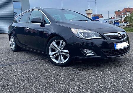 Opel Astra 2.0 CDTI DPF Sports Tourer Sport