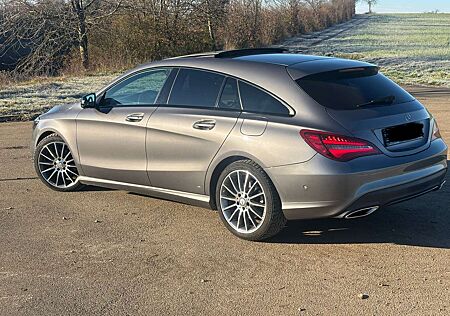 Mercedes-Benz CLA 180 (117.942)
