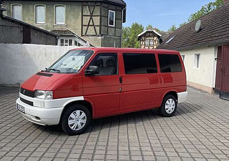 VW T4 Volkswagen Camper sofort startklar für den Urlaub TÜV Neu