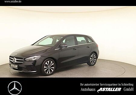 Mercedes-Benz B 180 d Style Line Advantage+LED+DAB+Kam+PDC+Nav