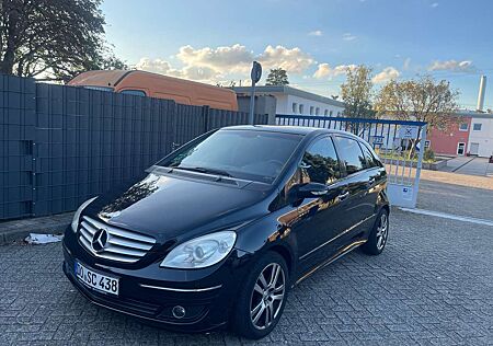 Mercedes-Benz B 200 Sport