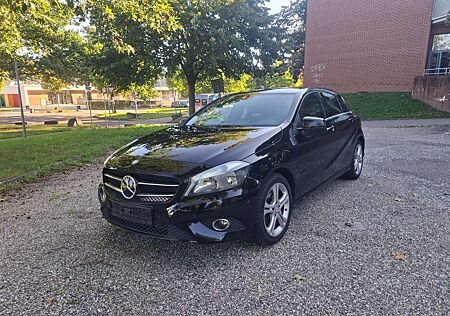 Mercedes-Benz A 180 BlueEfficiency (176.042)