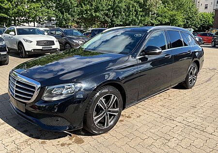 Mercedes-Benz E 200 E -Klasse T-Modell d