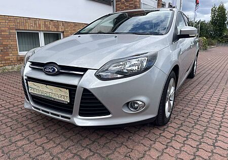 Ford Focus 1.0 EcoBoost Champions Edition ZahnriemenNEU