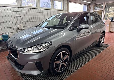 BMW 218 i Active Tourer*LED*Szh*Premium-Paket*Kamera