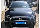 VW Tiguan Allspace Volkswagen Volkswagen Tiguan TSI DSG 4Mot. R-Line +Pano+Leder