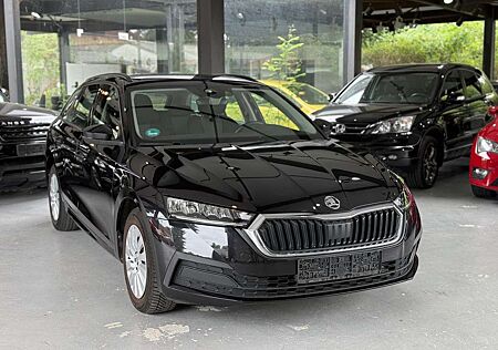 Skoda Octavia Combi Active 1.0TSI Style-PDC-TEM-LED