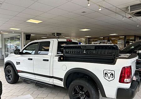 Dodge RAM 1500 SLT 3.6L V6 24V Quad Cab- AWD