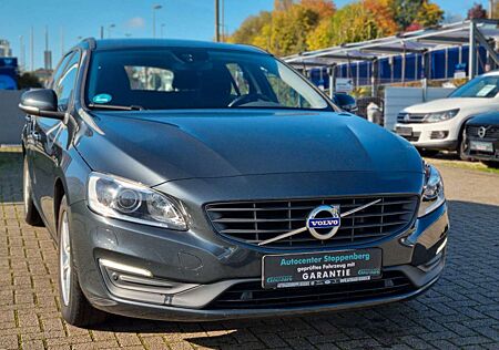 Volvo V60 Kombi Linje Business/Kamera/Navi/Schiebedach