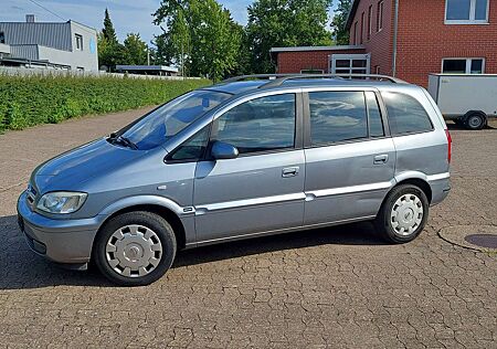 Opel Zafira "Executive",7 Sitzer,AHK,Klima,eFh,GJR