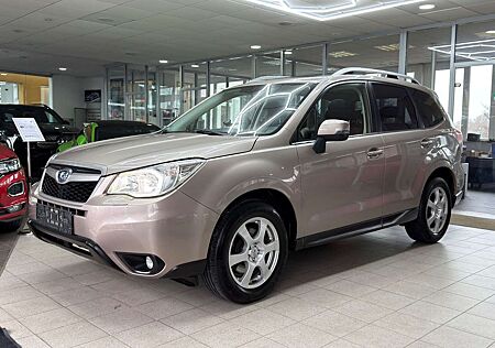 Subaru Forester 2.0 Exclusive Xenon Shz Klima Pano 4x4