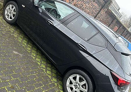 Opel Astra Edition Start/Stop