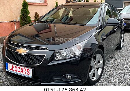 Chevrolet Cruze Hatchback, PDC, Tempomat