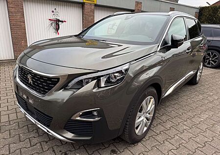 Peugeot 5008 GT Line-Vollleder-Navi-LED-Kamera-SHZ-7 Si.