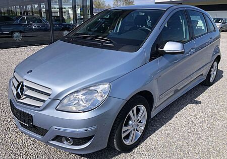 Mercedes-Benz B 170 Autotronic*NAVI*Park-Assistent*1.Hand*