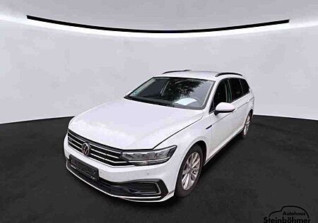 VW Passat Variant Volkswagen GTE 1.4TSI DSG LED NAV ACC SHZ Navi