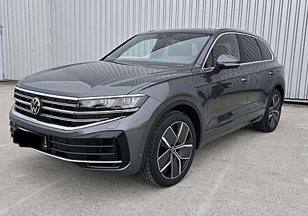 VW Touareg Volkswagen 3.0 V6 e-Hybrid 4Motion Aut. Elegance
