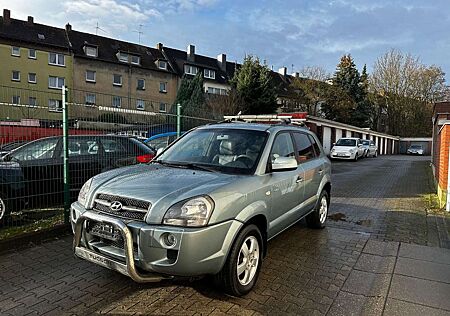 Hyundai Tucson 2.7 GLS TÜV NEU*AUTOMATIK*ALLRAD