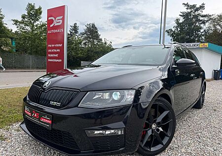Skoda Octavia Combi RS/Navi/SHZ/PDC/Canton/Leder/Xenon