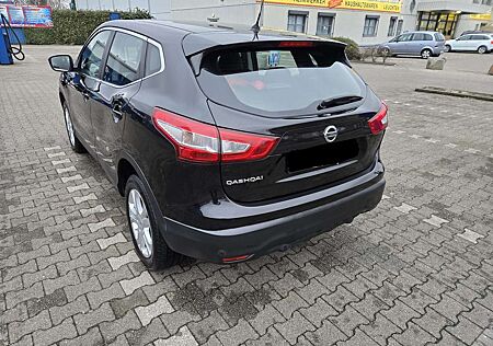 Nissan Qashqai 1.2 DIG-T N-Connecta