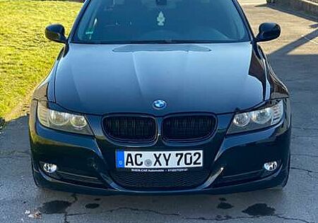 BMW 320i 320 E90