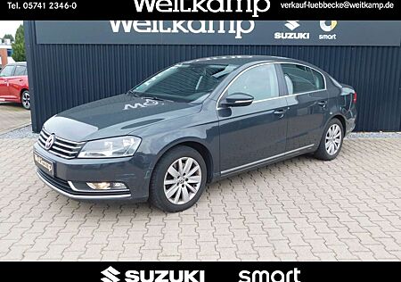 VW Passat Volkswagen 1.4 TSI Lim.DSG Comfortline BMT schw. AHK