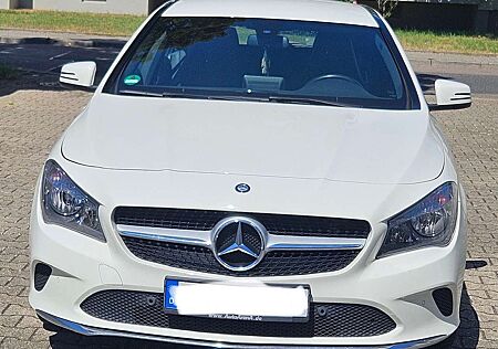 Mercedes-Benz CLA 180 CLA Shooting Brake 180