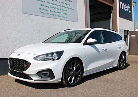 Ford Focus 2.0 tdci ST Performance Virtual Recaro