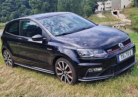 VW Polo GTI Volkswagen Polo 1.8 TSI (Blue Motion Technology) DSG GTI