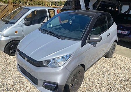 Aixam Coupe Coupe Emotion im Kundenauftrag mit Service!
