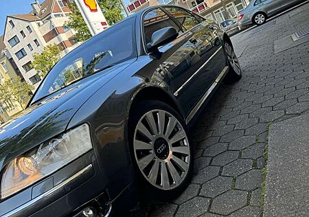 Audi A8 4.2 TDI DPF quattro 326 Ps Tüv 05/26