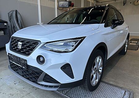 Seat Arona 1,0TSI DSG FR VisionPlus NAVI Alcantara LED