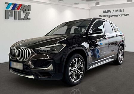 BMW X1 20i Aut Navi XL HeadUp 1. Hand