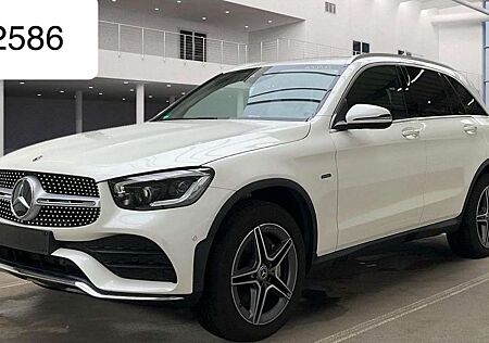 Mercedes-Benz GLC 300 e 4M AMG Line Multibeam VirtCockp Distr+