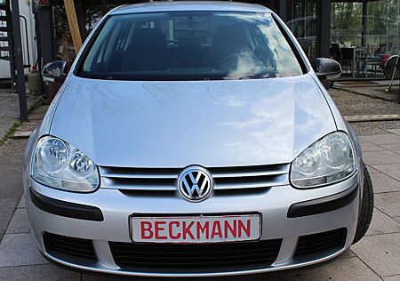 VW Golf Volkswagen Trendline Automatik