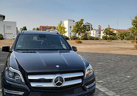 Mercedes-Benz GL 350 GL 350 BlueTec 4Matic (166.824)