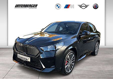 BMW iX2 xDrive30 M Sportpaket Head-Up HK HiFi DAB