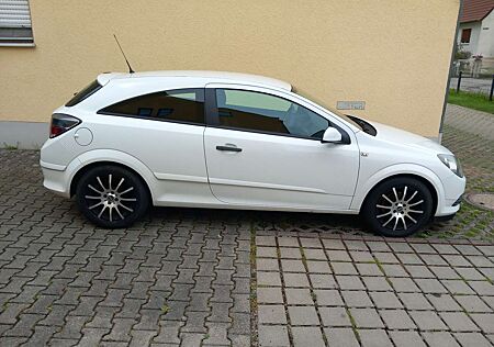 Opel Astra 1.4 eco Flex GTC Coupe TÜV HU 10/ 2026