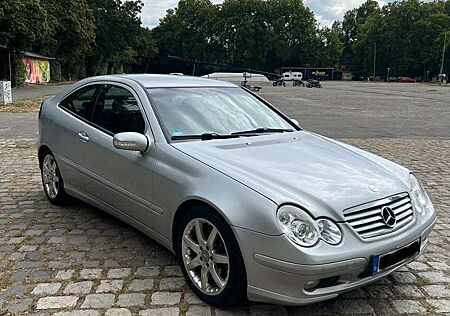 Mercedes-Benz C 200 Kompressor Sportcoupe