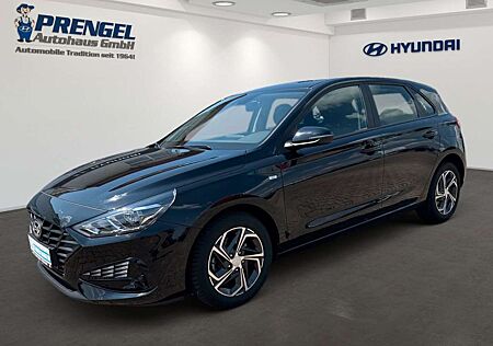 Hyundai i30 1.0 T Select 48V KAMERA DAB PDC CARPLAY