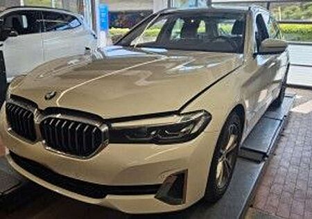 BMW 540 dxDAut/LCPProf/LEDerKomfStz/St&Go/DrivAs/LuxL