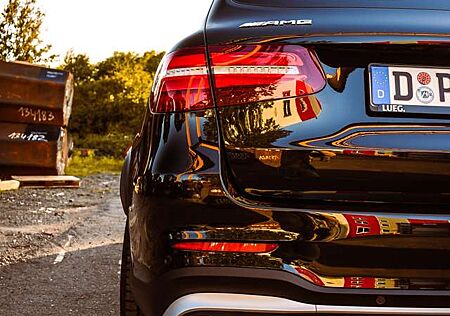 Mercedes-Benz GLC 43 AMG AMG 63 Optik | Burmester | Panodach | Abgasanlage