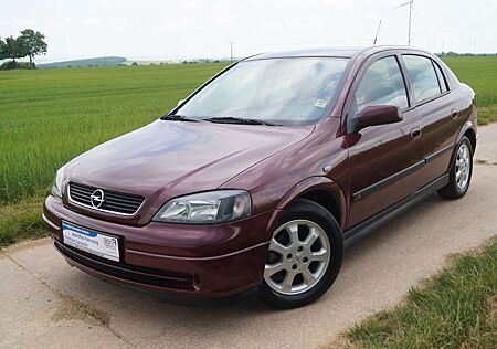 Opel Astra 1.6 Njoy Automatik