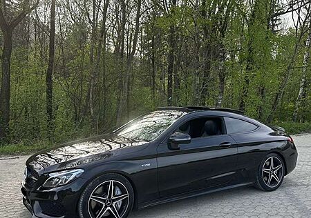 Mercedes-Benz C 43 AMG Coupe 4Matic 9G-TRONIC
