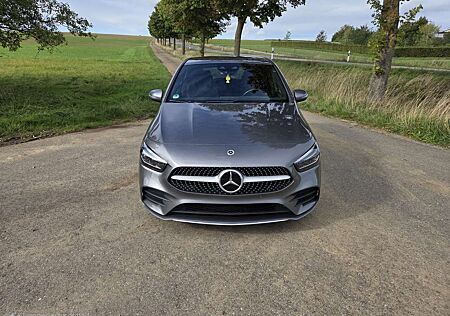 Mercedes-Benz B 200 AMG Line